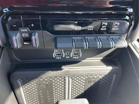 New 2026 RAM 2500 Laramie w/ Night Edition image 22