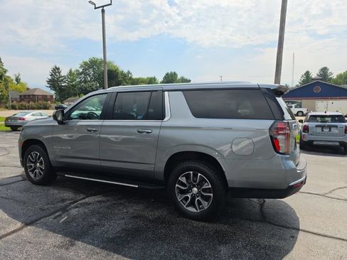 Certified 2023 Chevrolet Suburban LS AWD/4WD image 4
