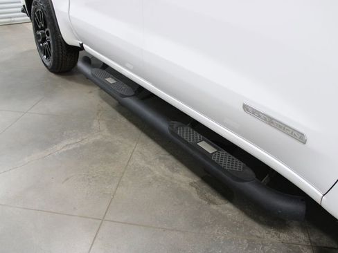 Used 2021 GMC Sierra 1500 Elevation AWD/4WD image 16