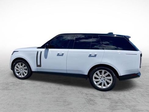 Used 2025 Land Rover Range Rover SE AWD/4WD image 5