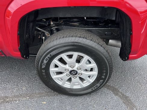 Used 2024 Toyota Tacoma SR5 image 10