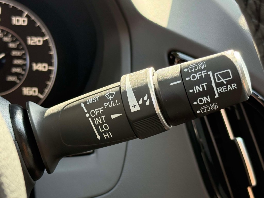 Used 2026 Acura RDX w/ Technology Package AWD/4WD image 31