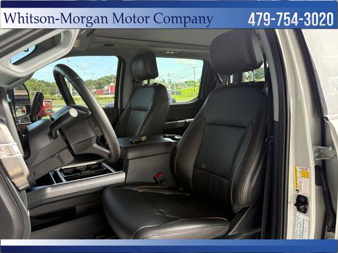Used 2025 Ford F250 Lariat w/ Lariat Ultimate Package AWD/4WD image 12