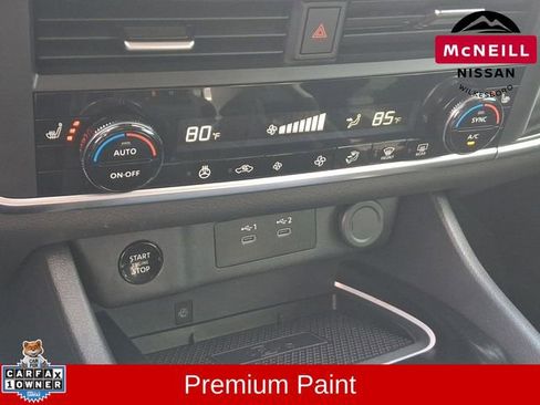 Used 2025 Nissan Rogue SV w/ Rock Creek Premium Package image 10