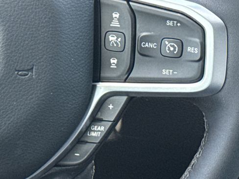 Used 2025 RAM 1500 Big Horn RWD image 19