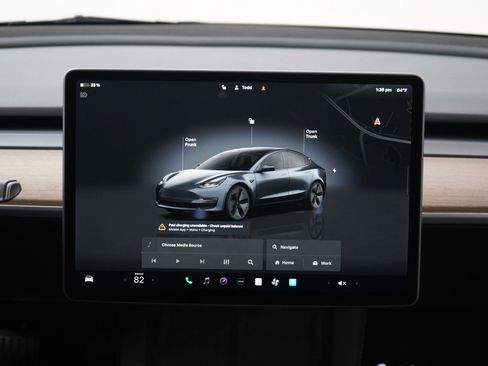 Used 2023 Tesla Model 3 Standard Range RWD image 15