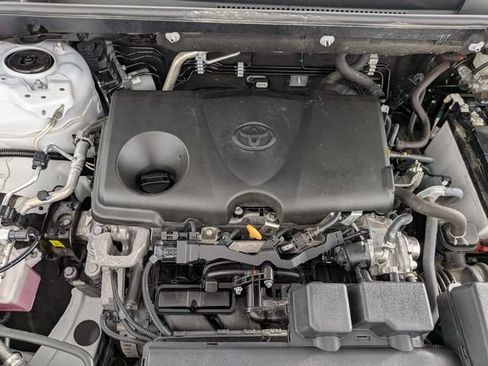 Used 2024 Toyota RAV4 XLE FWD image 26