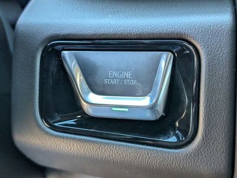 New 2026 GMC Yukon XL Elevation image 15