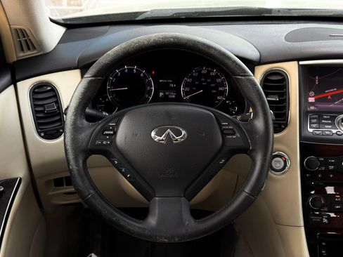 Used 2016 INFINITI QX50 2WD w/ Premium Plus Package image 36