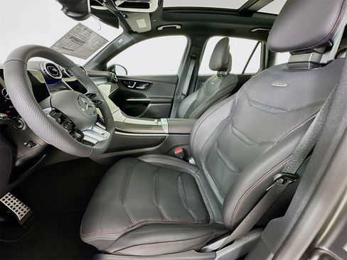 New 2026 Mercedes-Benz GLC 43 AMG 4MATIC image 23