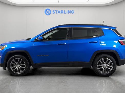 Used 2020 Jeep Compass Latitude FWD image 3