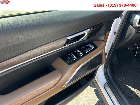 Used 2022 Kia Telluride SX w/ SX Prestige Package AWD/4WD image 12