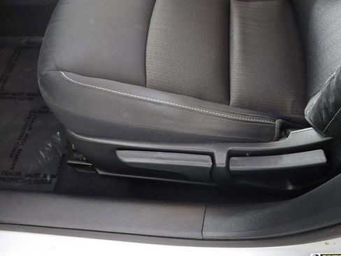 Used 2022 Nissan Altima 2.5 S FWD image 27