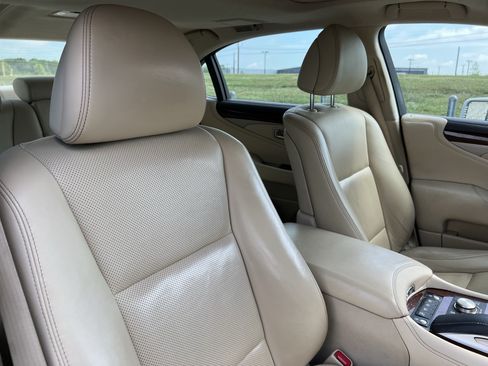 Used 2017 Lexus LS 460 L w/ Ultra Luxury Package RWD image 35