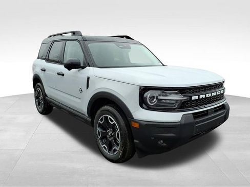 New 2026 Ford Bronco Sport Outer Banks w/ Outer Banks Tech Package+ AWD/4WD image 16