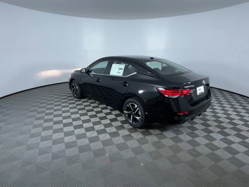 New 2025 Nissan Sentra SV image 7