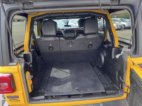 Used 2020 Jeep Wrangler Unlimited Rubicon AWD/4WD image 15