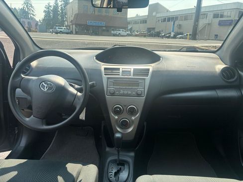 Used 2012 Toyota Yaris Sedan FWD image 12