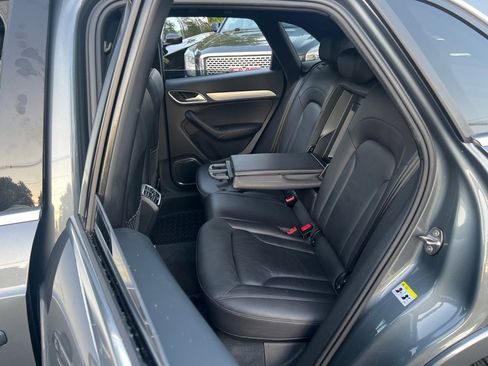 Used 2017 Audi Q3 2.0T Prestige image 16