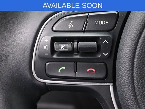 Used 2017 Kia Optima Premium image 17