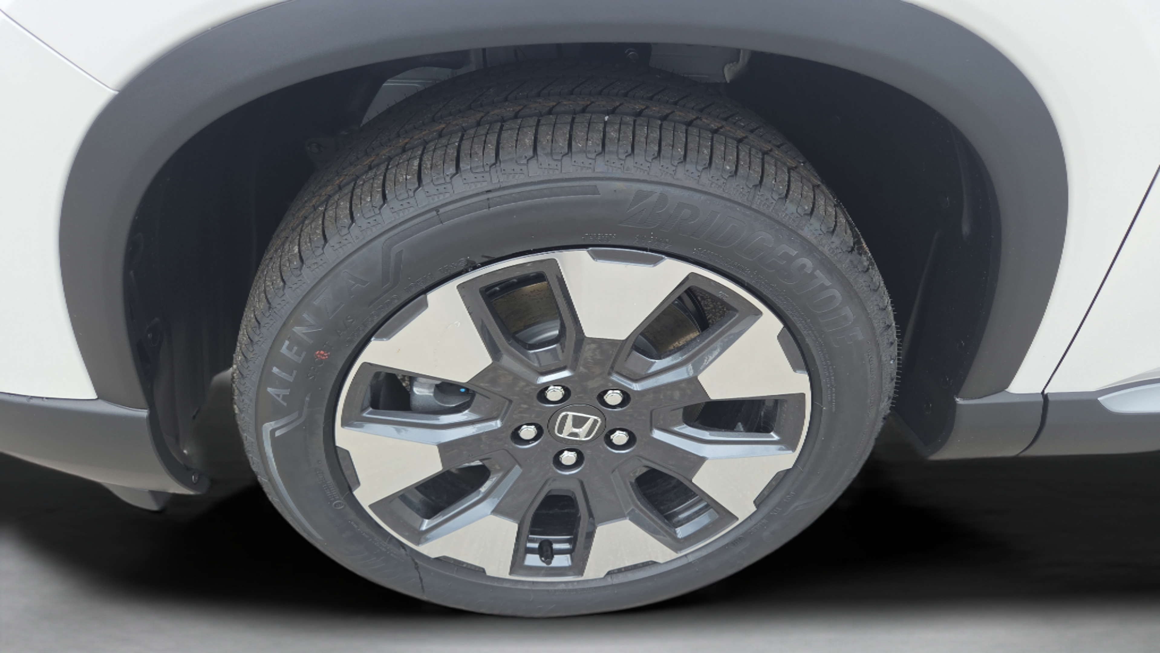 New 2026 Honda Pilot Touring image 38