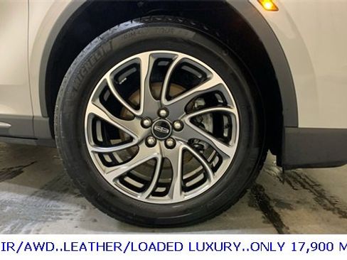 Used 2022 Lincoln Corsair AWD w/ Equipment Group 101A image 9