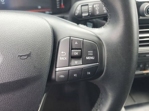 Used 2023 Ford Escape Active image 26