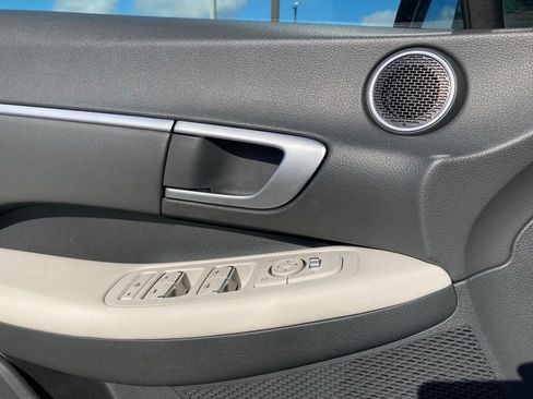 Used 2025 Hyundai Sonata SEL FWD image 14