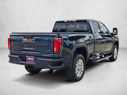 Used 2020 GMC Sierra 2500 Denali w/ Denali Ultimate Package AWD/4WD image 3
