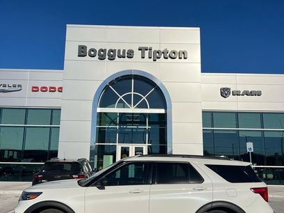 Used 2020 Ford Explorer XLT w/ Equipment Group 202A