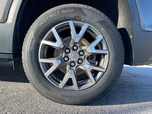 Used 2020 GMC Acadia SLE image 9