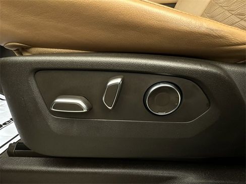 Used 2023 Cadillac Escalade ESV Sport w/ LPO, ONYX Package image 20