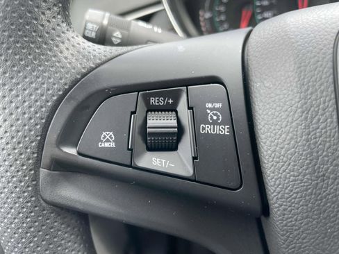 Used 2021 Chevrolet Trax LS w/ Tint and Cruise Package FWD image 19