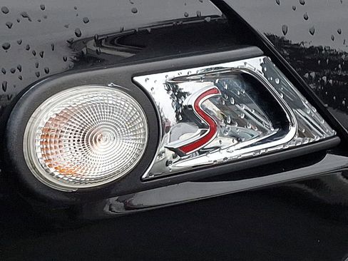 Used 2009 MINI Cooper S image 30