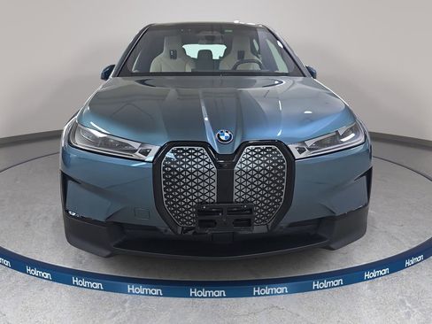 Used 2024 BMW iX xDrive50 image 3