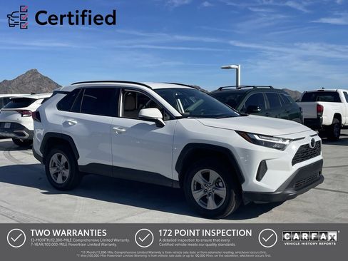 Used 2025 Toyota RAV4 XLE image 1