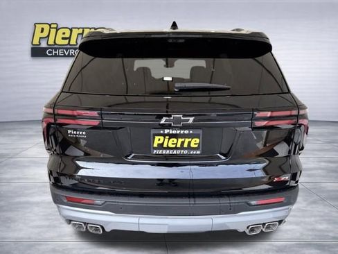 New 2026 Chevrolet Traverse Z71 w/ Enhanced Driving Package AWD/4WD image 3