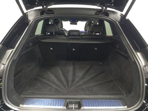 Used 2023 Mercedes-Benz EQE 350+ 4MATIC SUV w/ AMG Line Exterior Package image 32