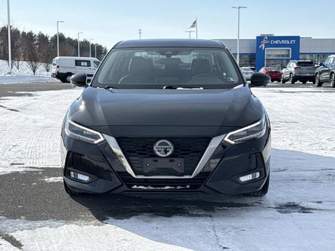 Used 2023 Nissan Sentra SR w/ SR Premium Package image 28