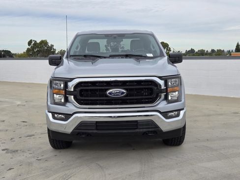 Used 2023 Ford F150 XLT image 3
