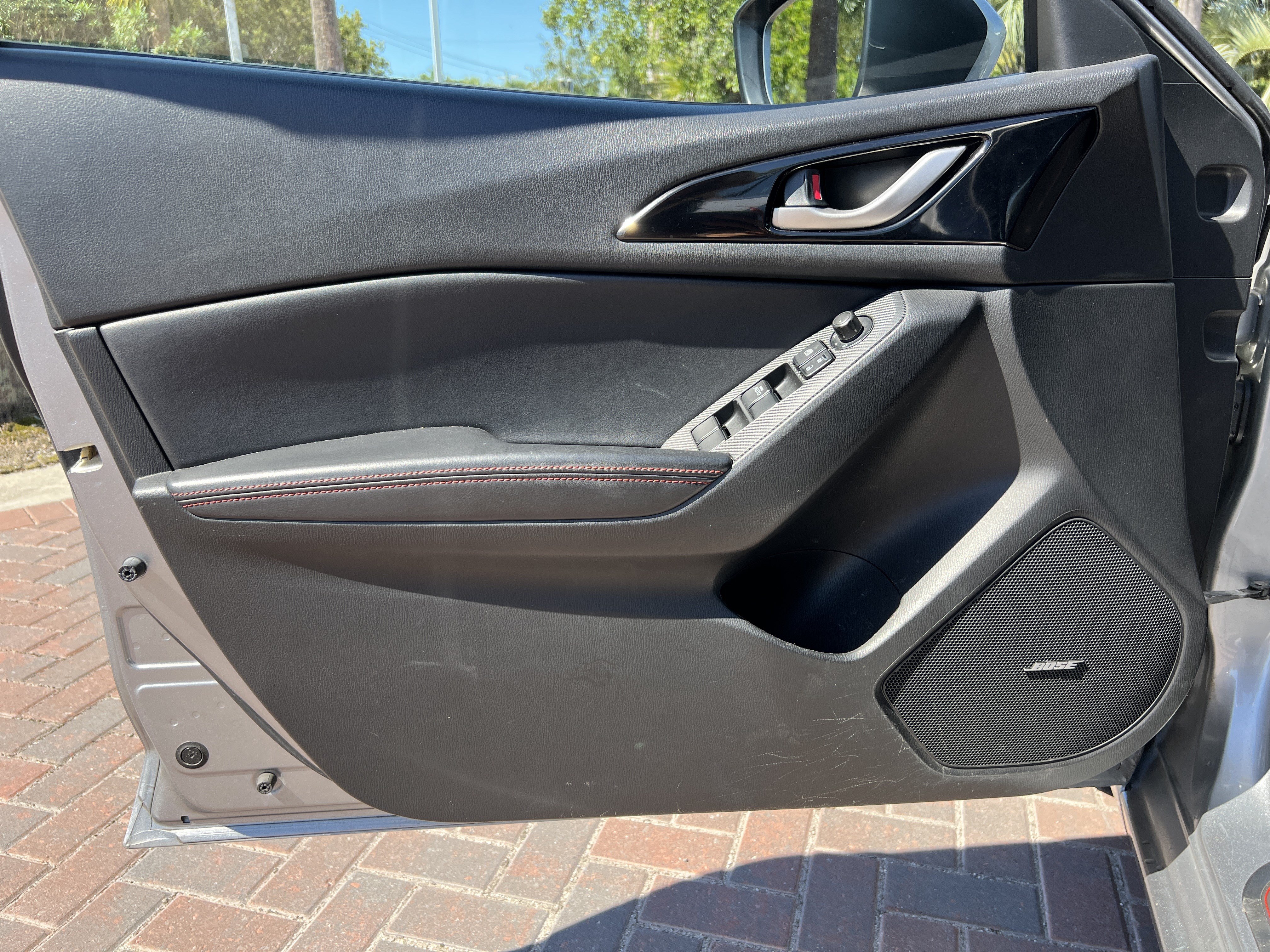 Used 2016 MAZDA MAZDA3 i Grand Touring FWD image 14