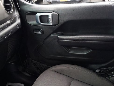 Certified 2021 Jeep Wrangler Unlimited Sport image 31