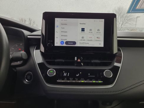 Used 2024 Toyota Corolla SE image 24