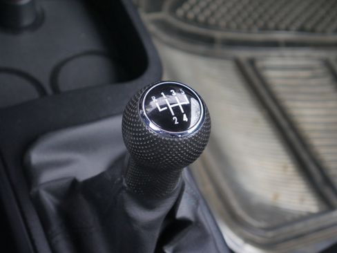 Used 2006 Volkswagen Beetle Convertible w/ Package 1 image 11