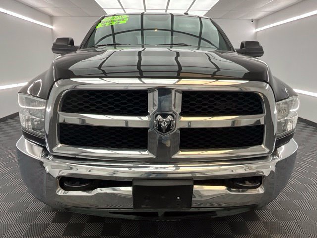 Used 2018 RAM 2500 SLT AWD/4WD image 2
