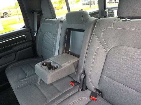 Used 2025 RAM 1500 Big Horn AWD/4WD image 35