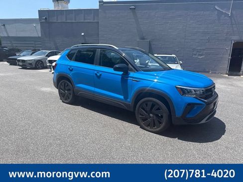 Used 2023 Volkswagen Taos SE AWD/4WD image 2