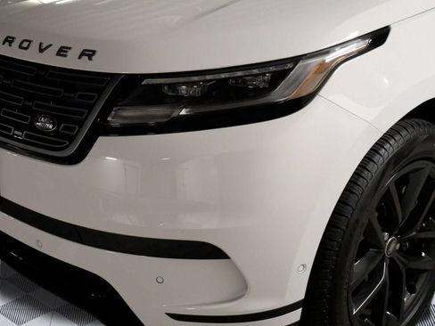Used 2026 Land Rover Range Rover Velar S AWD/4WD image 10