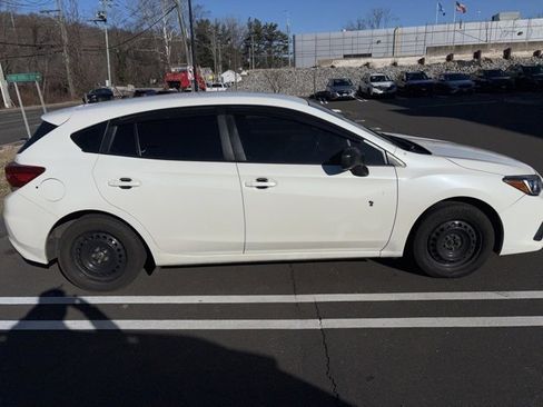 Used 2021 Subaru Impreza 2.0i image 9