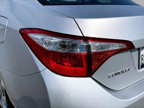 Used 2016 Toyota Corolla LE FWD image 27